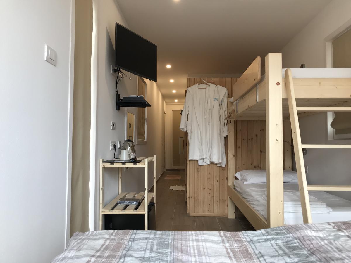 לינה וארוחת בוקר בלונו Bed & Wellness Fisterre מראה חיצוני תמונה